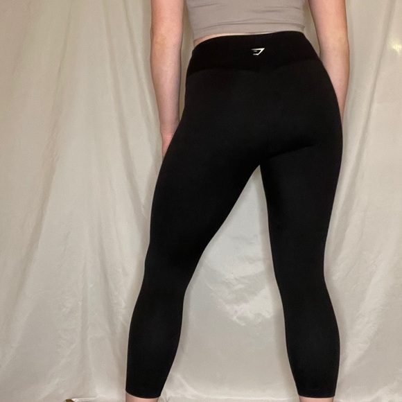 🦈 GYMSHARK NWOT 7/8 Training Leggings - Picture 5 of 9